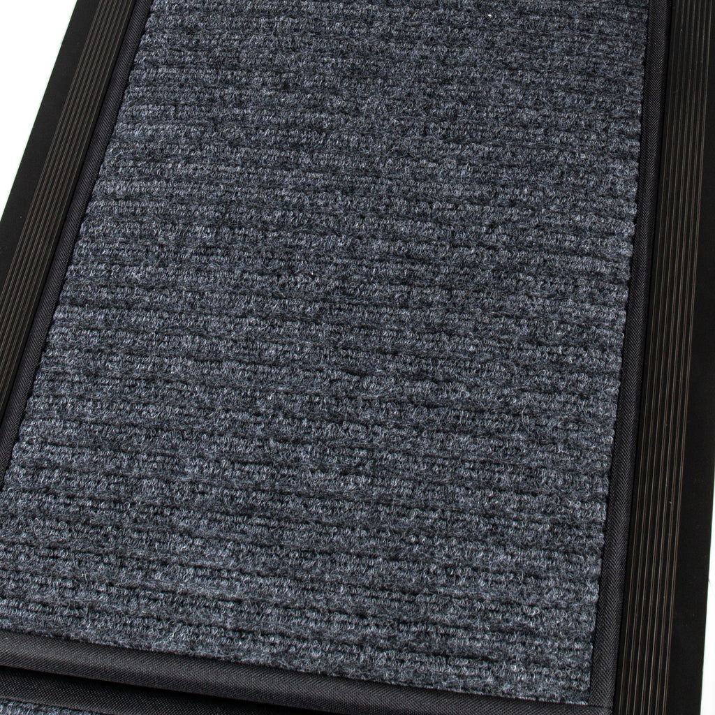 Close-up of the car ramp rug surface